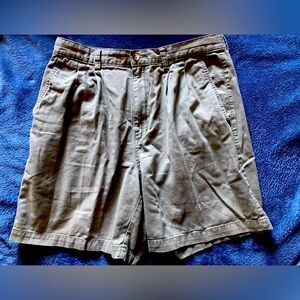 Eddie Bauer Pleated Shorts